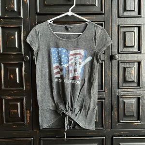 Rock and Republic MTV tie top, Like New